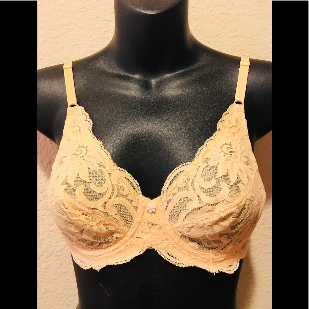 Lace bra by Foley’s, size 34 B